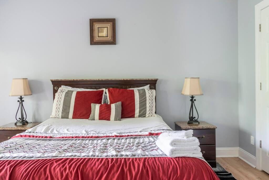 Private Room Balcony And Bathroom In تشارلستون المظهر الخارجي الصورة