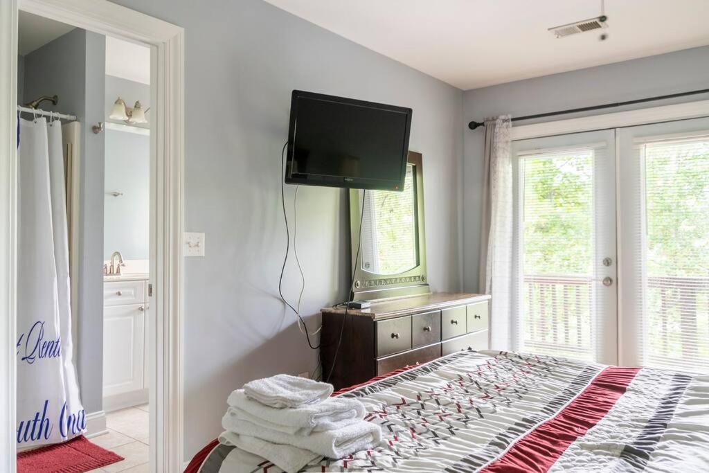 Private Room Balcony And Bathroom In تشارلستون المظهر الخارجي الصورة